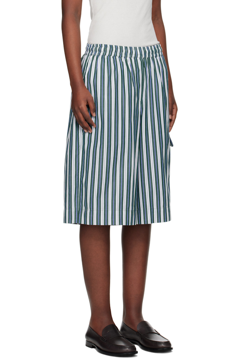 Wide-leg cotton poplin shorts. Striped pattern throughout. 

· Concealed drawstring at elasticized waistband 
· Three-pocket styling
· Mock fly
· Flap pocket at outseam

Supplier color: Striped green