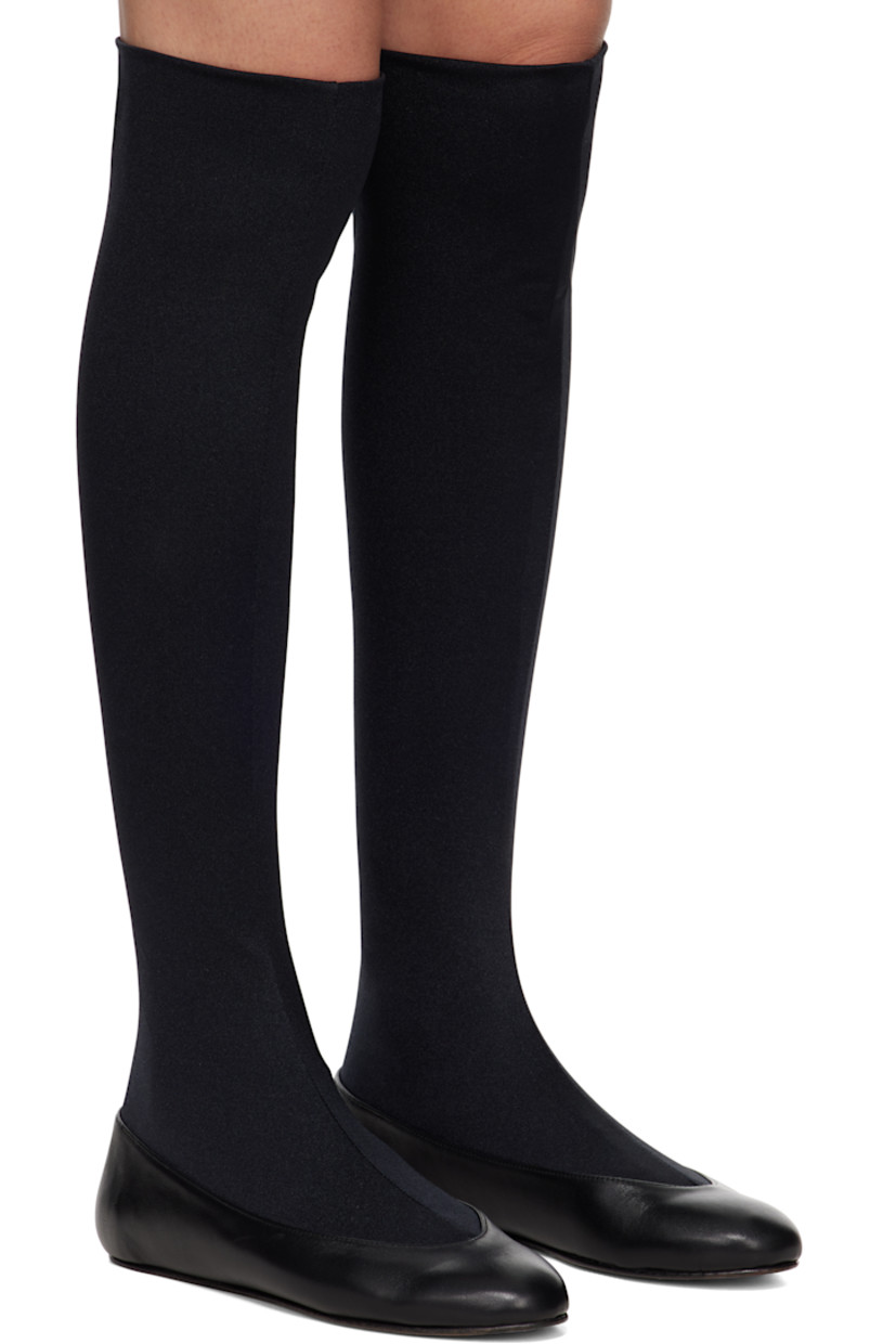 Buffed leather and double-cloth jersey ballerina flats in black.

· Extended sock-style collar
· Embroidered logo patch at outer side
· Leather sole with rubber injection

Supplier color: Sable black