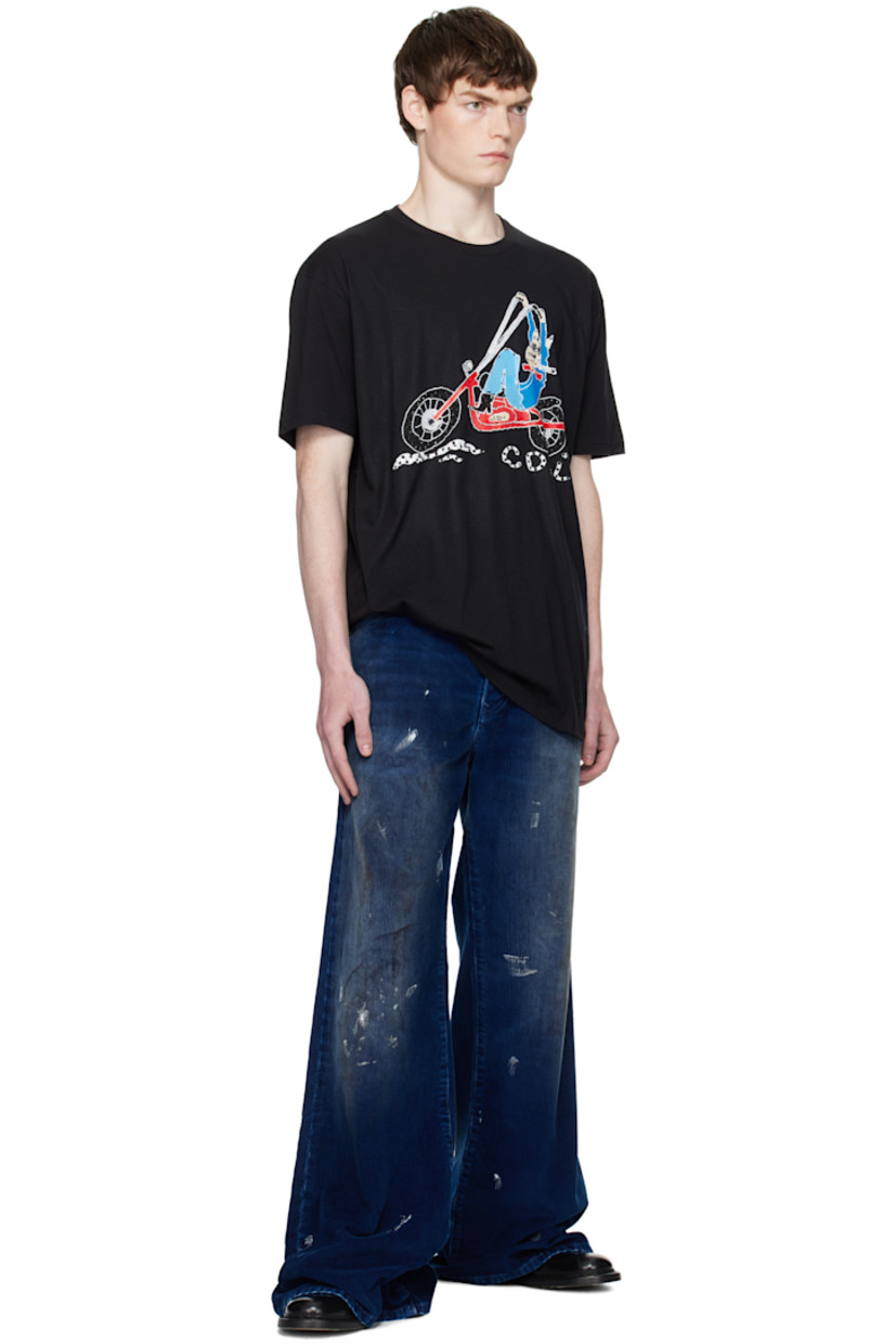 Cotton jersey T-shirt.

· Rib-knit crewneck
· Logo graphic with crystal-cut accents at front

Supplier color: Black