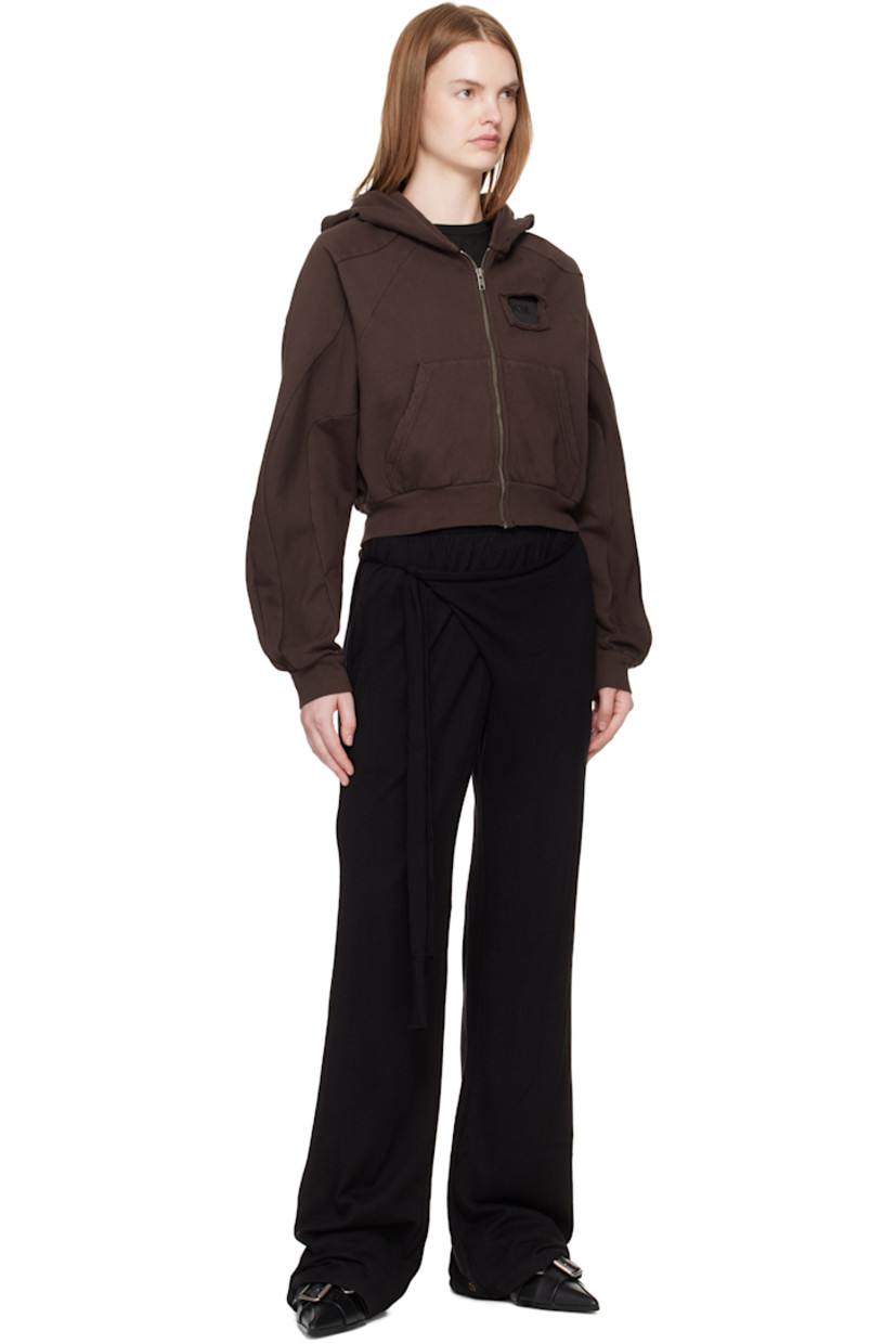 Knit viscose-blend lounge pants. 

· Elasticized waistband
· Two-pocket styling
· Self-tie straps and logo plaque at waistband

Supplier color: Black