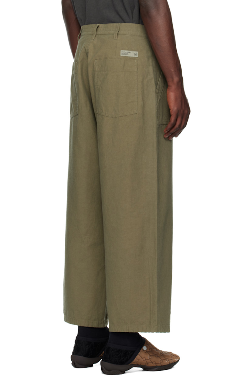 Cotton- and linen-blend twill trousers.

· Straight-fit
· Belt loops
· Four-pocket styling
· Zip fly
· Logo flag at front pocket
· Drawstring at cuffs

Supplier color: Olive Drab