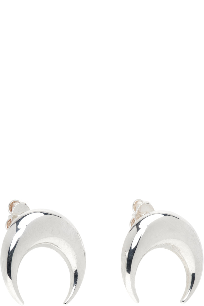 Pair of sterling silver-plated stud earrings.

· Post-stud fastening 
· H0.75" x W0.75"

Supplier color: Shiny silver