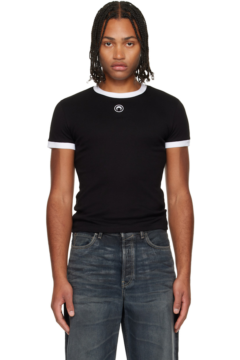 Organic cotton jersey T-shirt.

· Rib-knit crewneck and cuffs
· Logo embroidered at chest
· Logo patch at back collar

Supplier color: Moon logo jersey black/White