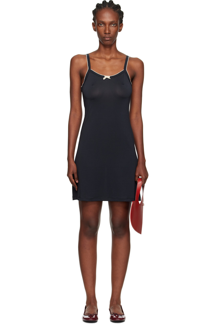 Stretch jersey minidress.

· Scoop neck 
· Velvet bow at chest
· Fixed shoulder straps
· Logo embroidered at back 
· Contrast stitching in white

Supplier color: Black