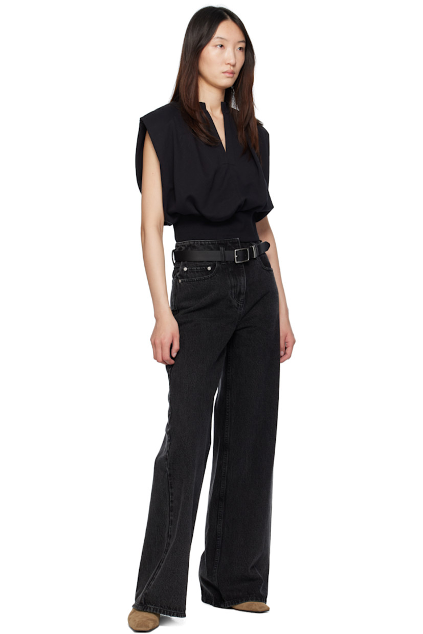 Buffed leather belt in black. 

· Rivet and keeper loop at length
· Pin-buckle fastening 
· Logo-engraved silver-tone hardware
· W1.25"

Supplier color: Black