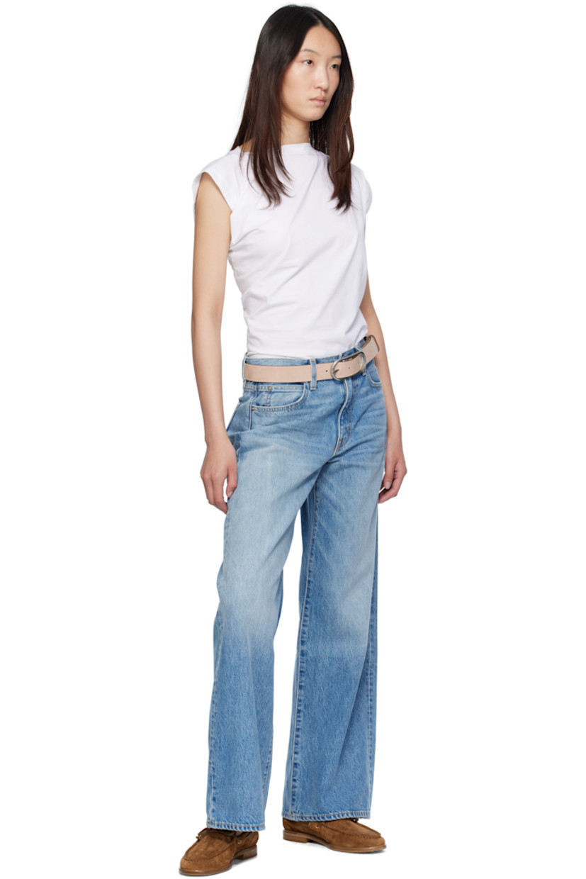 Suede belt in beige. 

· Rivet and keeper loop at length
· Pin-buckle fastening 
· Logo-engraved silver-tone hardware
· W1.5"

Supplier color: Cappucino suede