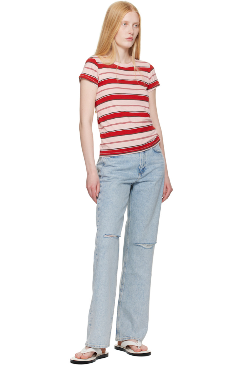 Non-stretch denim jeans. Fading, whiskering, and distressing throughout. 

· Loose-fit and straight-leg
· High-rise 
· Belt loops
· Five-pocket styling
· Zip fly 
· Logo patch at back waistband
· Logo embroidered at back pocket
· Contrast stitching in beige 

Supplier color: Calhe