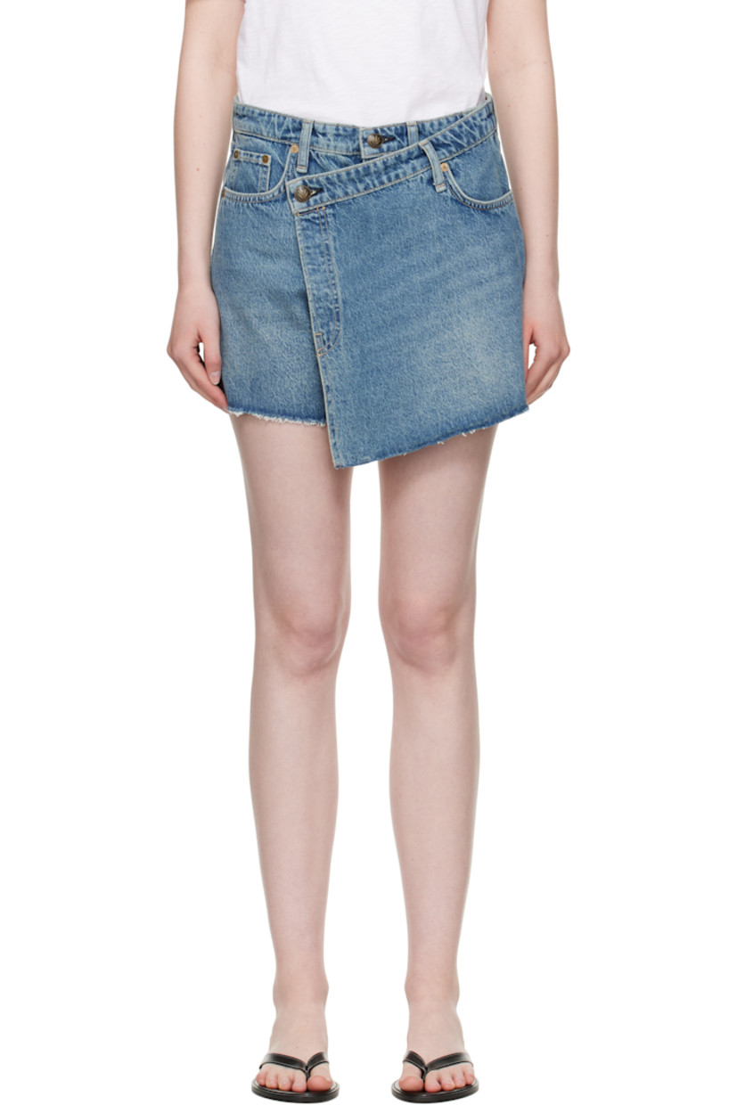 Lightweight non-stretch denim skort. Fading and whiskering throughout.

· Wrap construction
· Belt loops
· Five-pocket styling
· Zip fly
· Frayed edge at cuffs
· Logo patch at back waistband
· Logo embroidered at back pocket
· Contrast stitching in beige

Supplier color: Amity