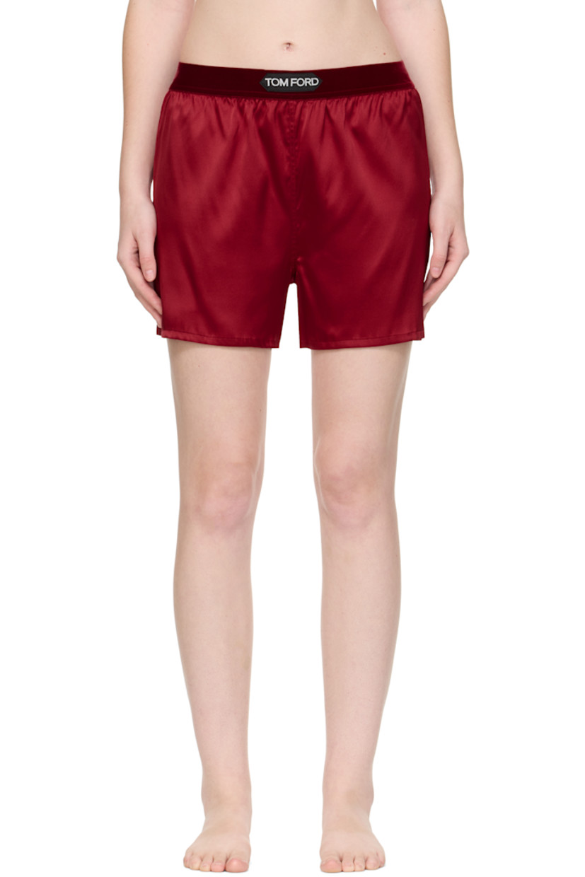 Stretch silk satin shorts.

· Logo patch at velour elasticized waistband
· Vented cuffs

Supplier color: Crimson
