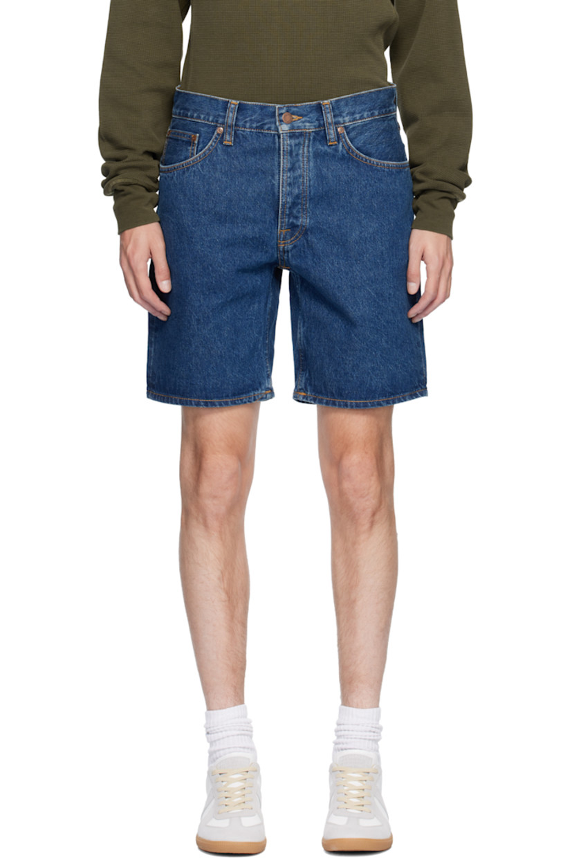 14.9 oz non-stretch organic cotton denim shorts. 

· Fading throughout 
· Wide-leg 
· High-rise
· Belt loops
· Five-pocket styling
· Button fly 
· Logo patch at back waistband
· Logo flag at back pocket
· Contrast stitching in tan 

Supplier color: Morning soul