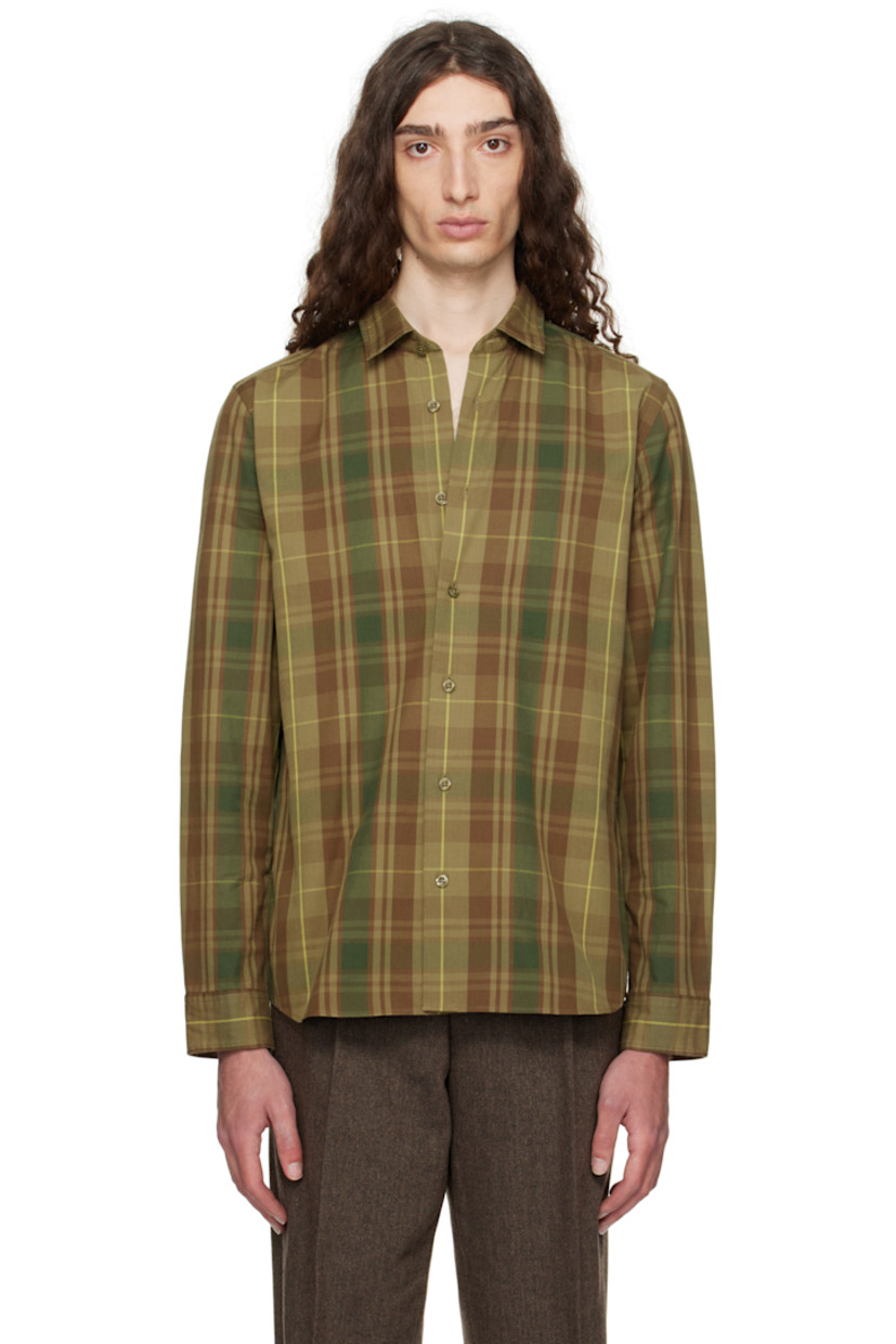 Cotton twill shirt.

· Check pattern throughout
· Spread collar
· Button closure
· Shirttail hem
· Adjustable buttoned barrel cuffs
· Logo plaque at back collar

Supplier color: Open Green