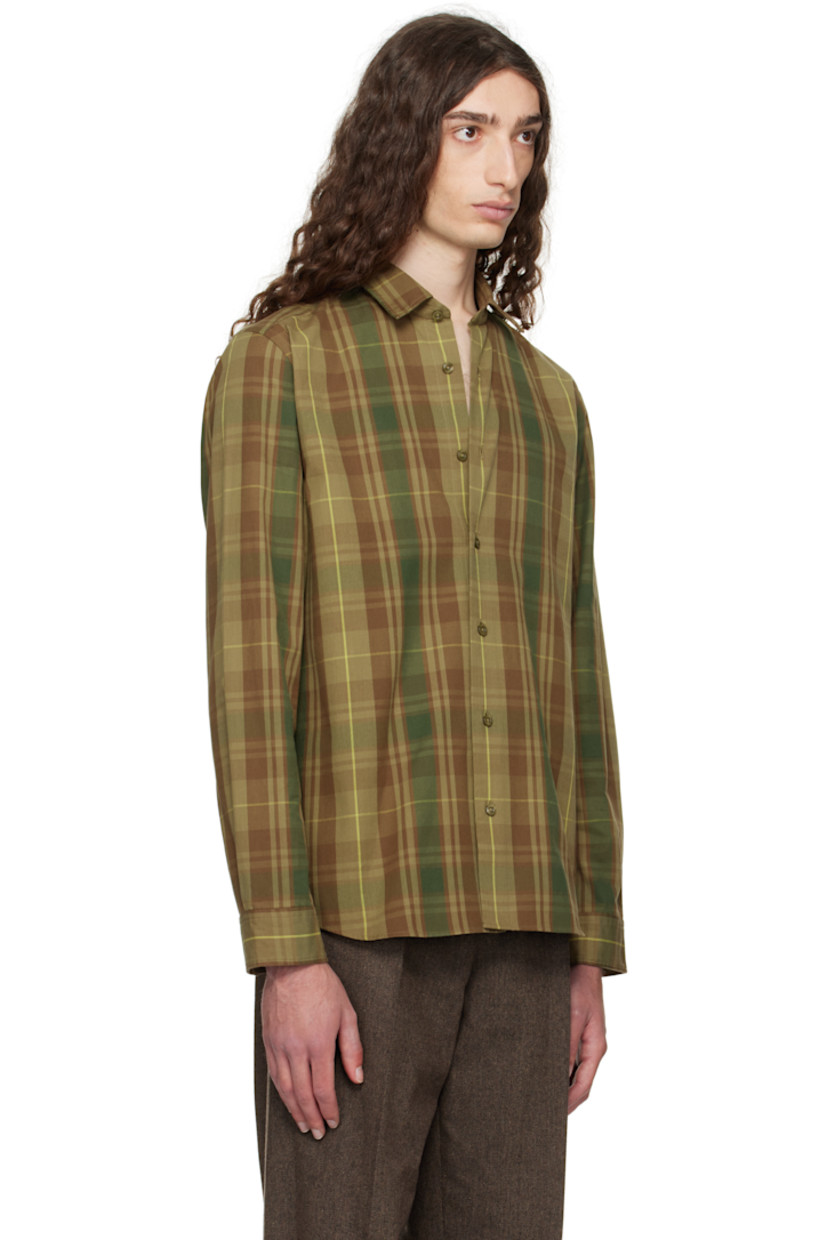 Cotton twill shirt.

· Check pattern throughout
· Spread collar
· Button closure
· Shirttail hem
· Adjustable buttoned barrel cuffs
· Logo plaque at back collar

Supplier color: Open Green
