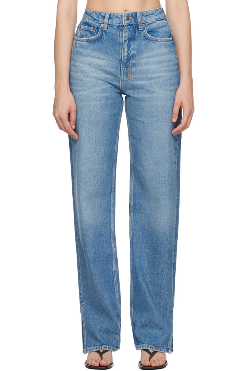 Non-stretch denim jeans.

· Fading, whiskering, and subtle distressing throughout
· Tapered loose-fit
· High-rise
· Belt loops
· Five-pocket styling
· Zip fly
· Vented cuffs
· Logos embroidered at back waistband and leg
· Logo-engraved antiqued silver-tone hardware
· Contrast stitching in beige

Supplier color: Tru vintage