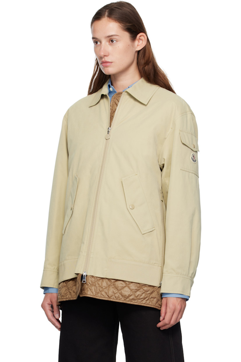 Cotton-blend canvas jacket. 

· Spread collar 
· Two-way zip closure
· Flap pockets at waist
· Zip vent at side seams 
· Utility pocket and tricolor felted logo patch at sleeve
· Pleats at press-stud barrel cuffs
· Strap at back collar 
· Inverted box pleat at back yoke 
· Exposed quilted satin lining 

Supplier color: Sponge