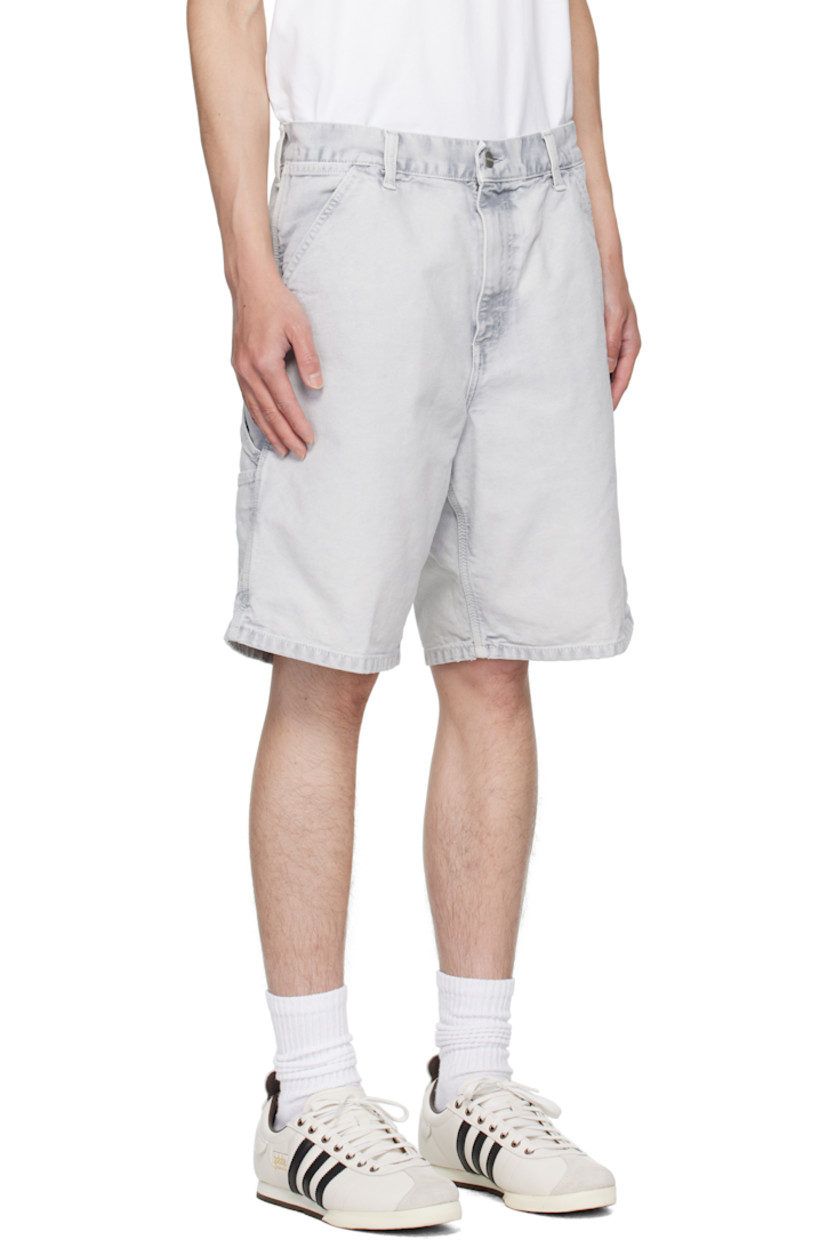 12 oz organic cotton Dearborn canvas shorts.

· Belt loops
· Five-pocket styling
· Zip fly 
· Cargo pockets at outseams
· Hammer loop at outseam
· Logo patch at back pocket

Supplier color: Black/Chalk wash