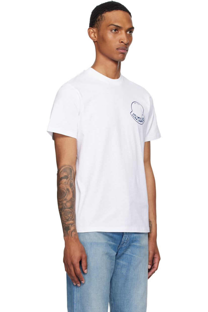 Cotton jersey T-shirt.

· Rib-knit crewneck
· Logo printed at chest
· Felted logo patch at sleeve

Supplier color: White