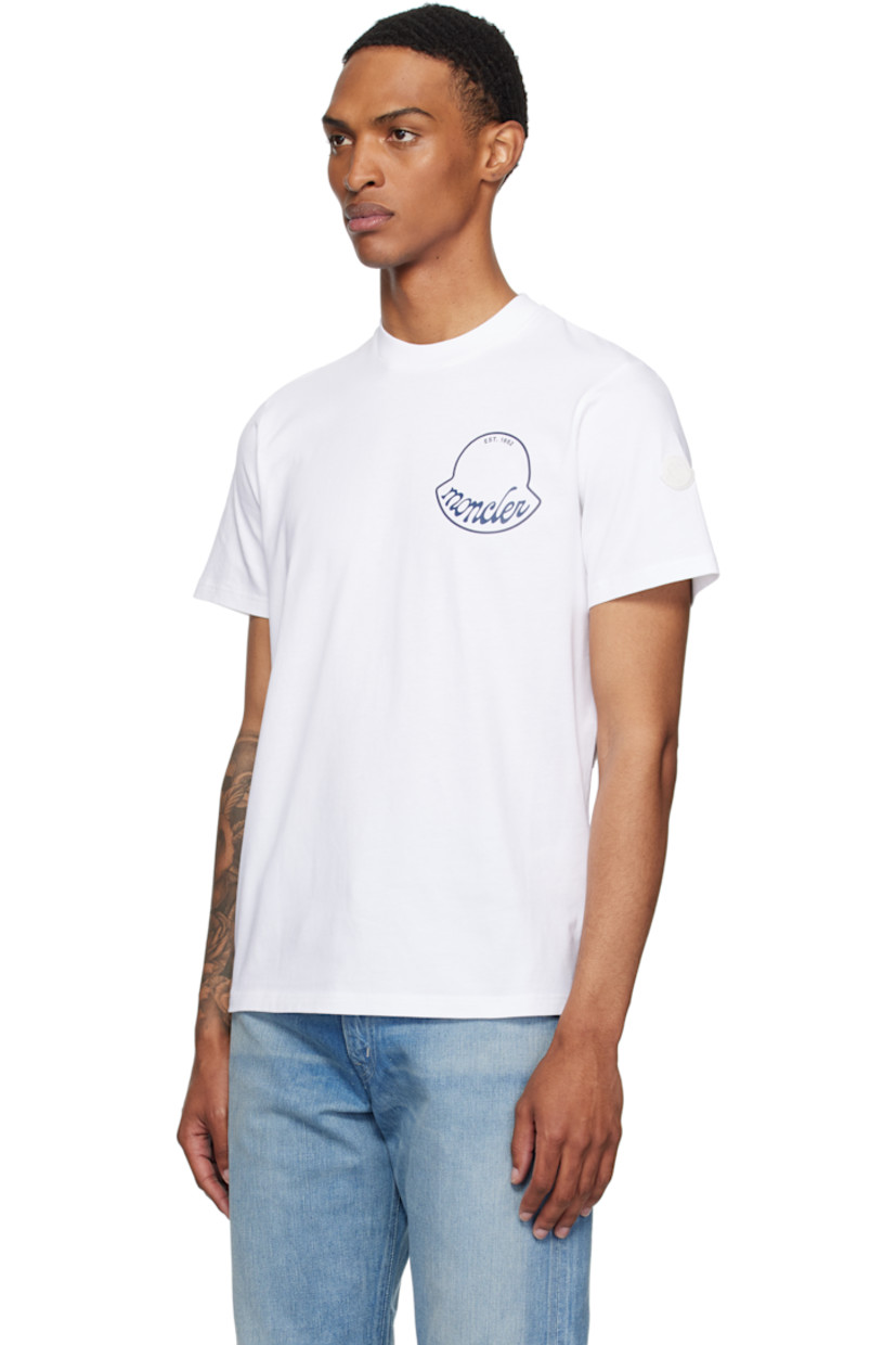 Cotton jersey T-shirt.

· Rib-knit crewneck
· Logo printed at chest
· Felted logo patch at sleeve

Supplier color: White