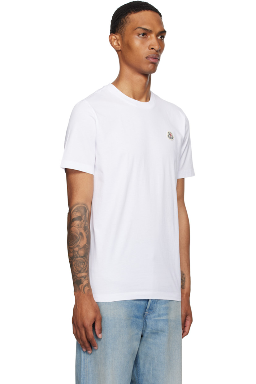 Pack of three GOTS-certified organic cotton jersey T-shirts.

· Rib-knit crewneck
· Felted logo patch at chest

Supplier color: Brilliant white