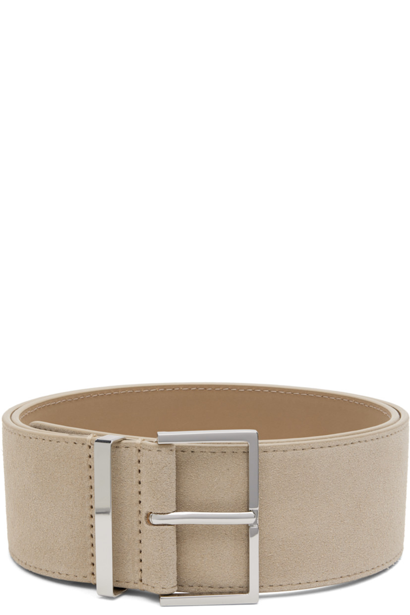Suede belt. 

· Keeper loop 
· Pin-buckle fastening 
· Silver-tone hardware
· W2"

Supplier color: Cement
