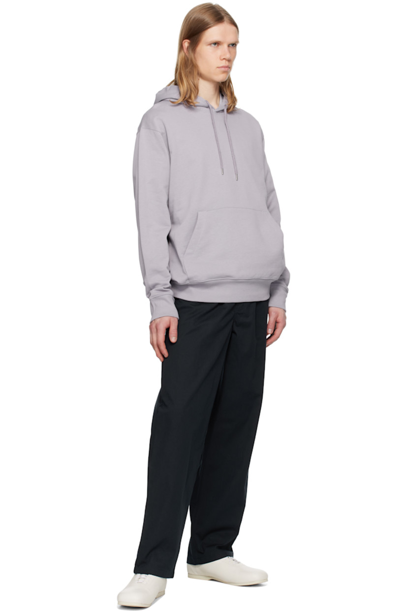 385 gsm organic cotton French terry hoodie.

· Drawstring at hood
· Kangaroo pocket
· Rib-knit hem, and cuffs
· Logo flag at side seam

Supplier color: Crocus purple
