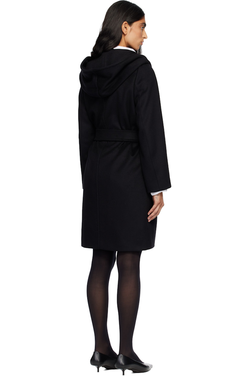 Double-faced felted virgin wool coat.

· Shawl collar 
· Open front 
· Welt pockets at front 
· Self-tie belt at waist
· Full logo-woven satin lining 

Part of the Max Mara Studio collection. 

Supplier color: Black