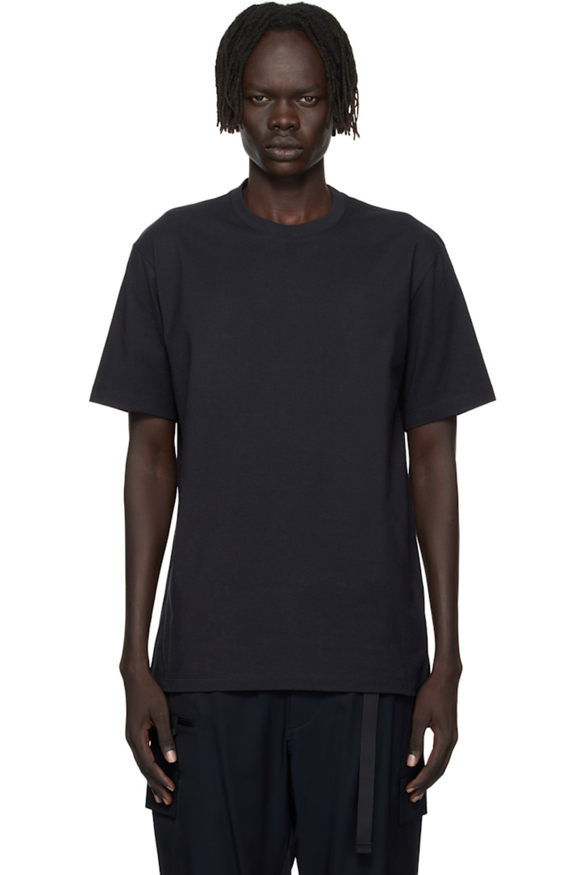 Cotton jersey T-shirt.

· Rib-knit crewneck
· Dropped shoulders
· Logo and text printed at back

Supplier color: Black