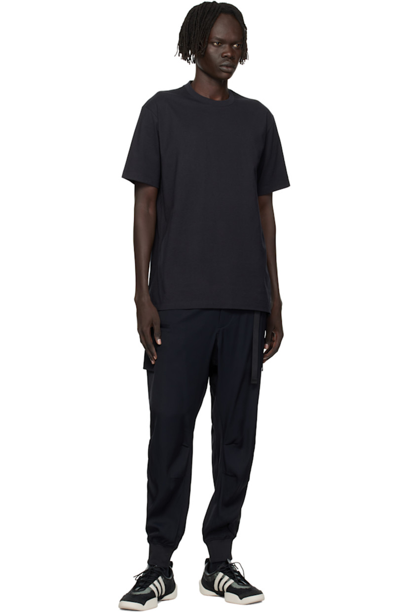 Cotton jersey T-shirt.

· Rib-knit crewneck
· Dropped shoulders
· Logo and text printed at back

Supplier color: Black