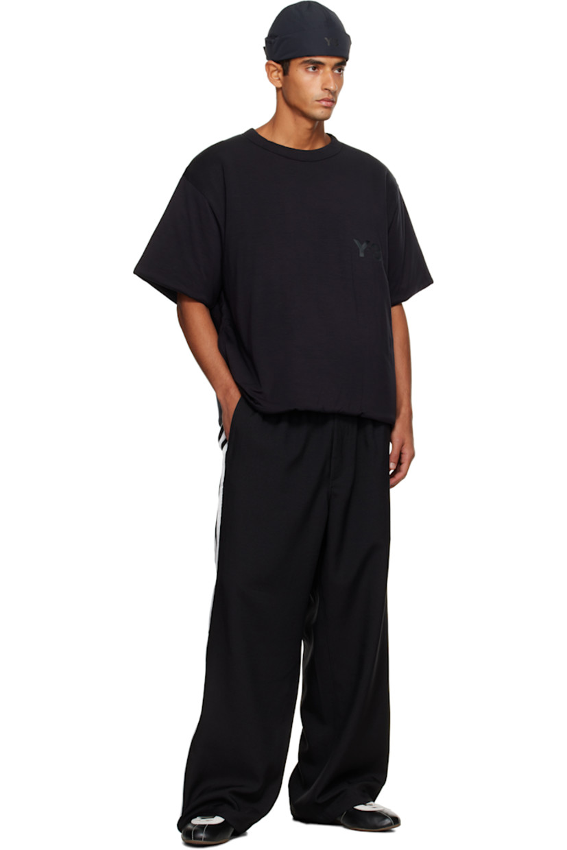PrimaLoft®-insulated stretch lyocell-blend jersey T-shirt. 

· Rib-knit crewneck
· Logo bonded at chest
· Seam pockets at waist
· Dropped shoulders 

Supplier color: Black