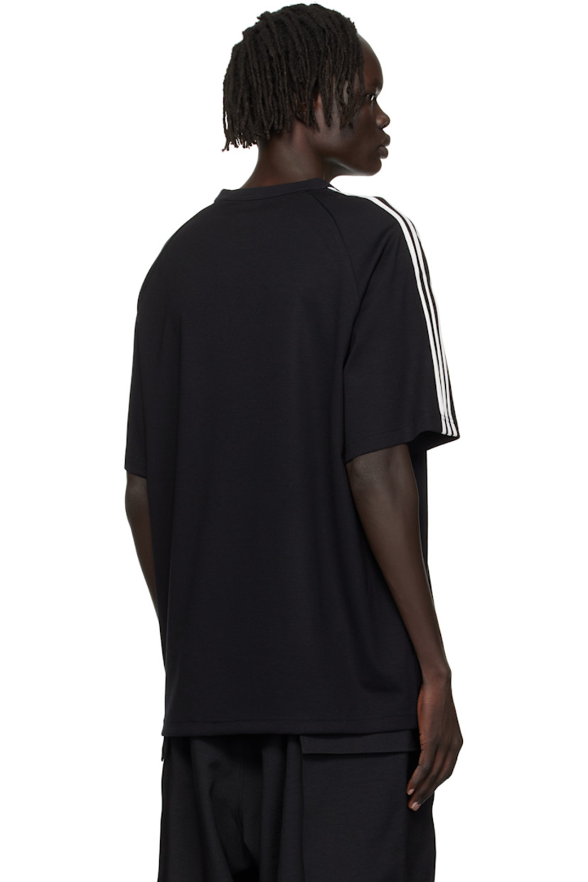 Stretch lyocell-blend jersey T-shirt.

· Rib-knit crewneck
· Logo printed at chest
· Stripe appliqués at raglan sleeves

Supplier color: Black