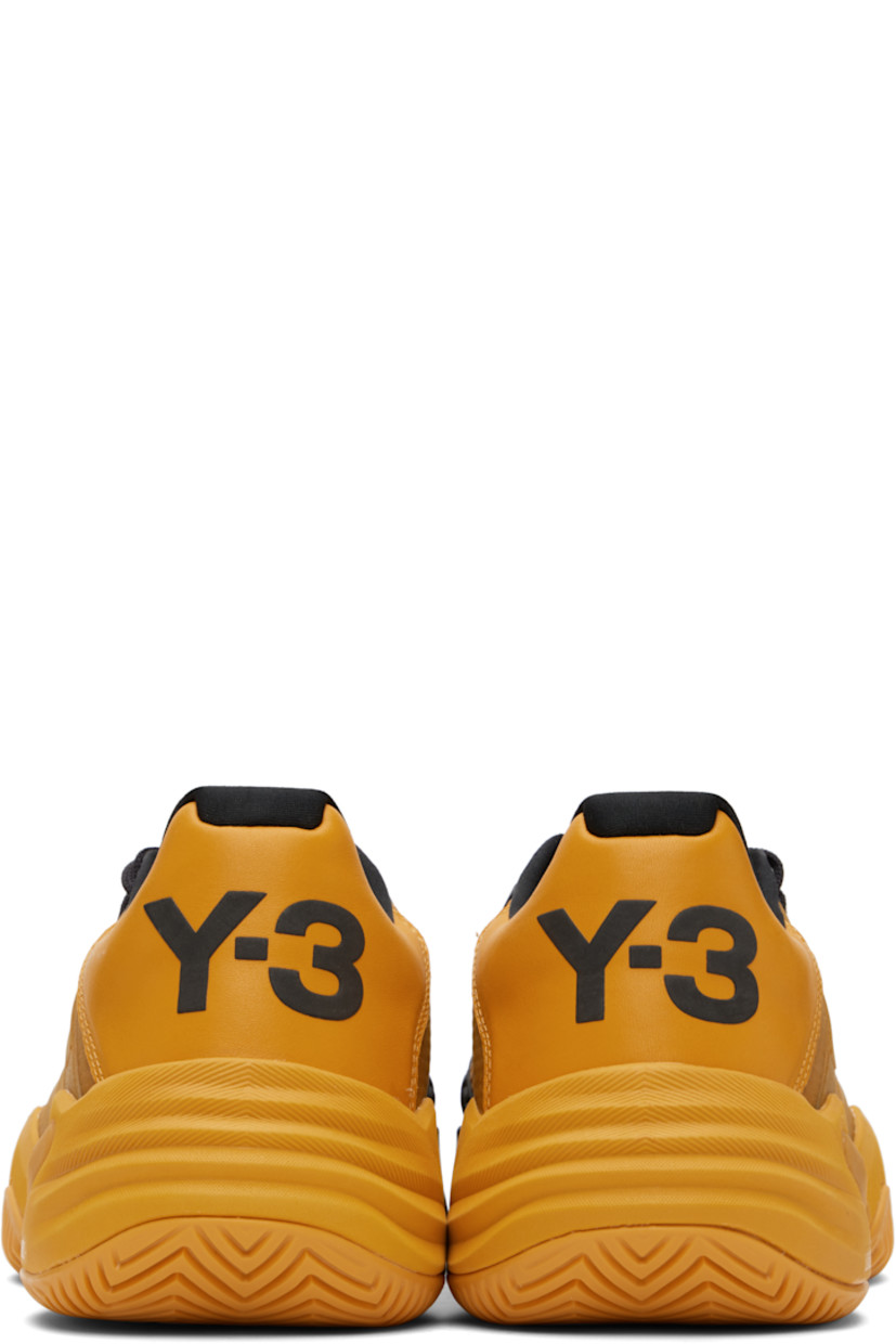 Low-top mesh sneakers.

· Offset lace-up closure
· Logo printed at tongue and heel tab
· Padded tongue and collar
· Bonded trim at sides
· Signature stripes at outer side
· Jersey lining
· Foam rubber midsole
· Treaded rubber sole

Part of the US Open capsule.

Supplier color: Collegiate gold/Collegiate gold
