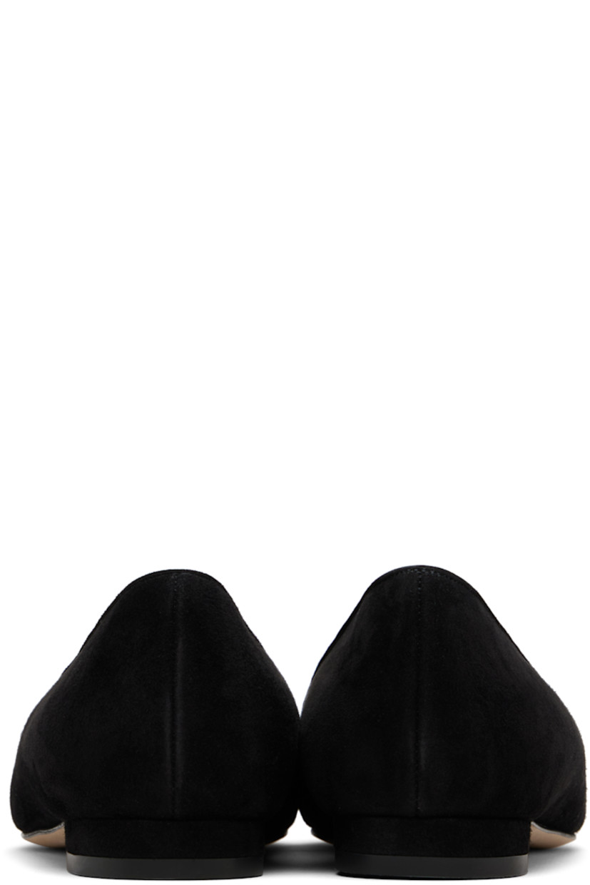 Handcrafted goatskin suede ballerina flats.

· Pointed toe
· Covered buckle hardware at vamp
· Covered heel with rubber injection
· Calfskin nubuck sole

Supplier color: Black