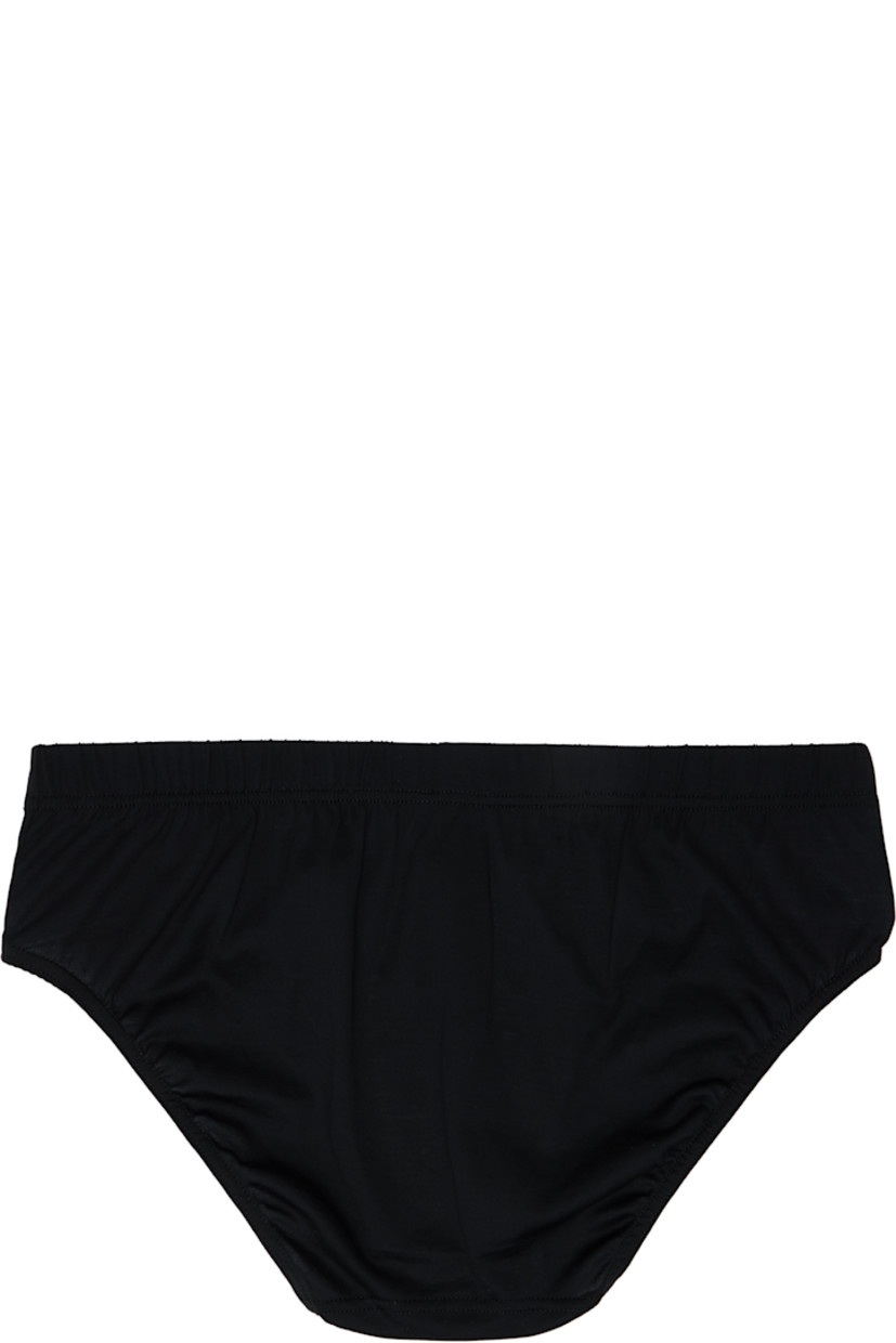 Cotton jersey briefs. Logo patch at elasticized waistband.

Supplier color: Black