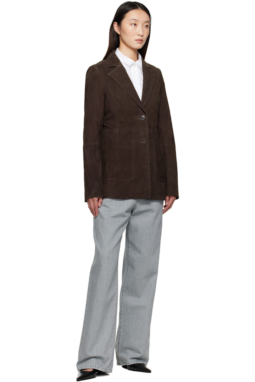 Goatskin suede blazer.

· Notched lapel
· Button closure
· Patch pockets at front
· Satin twill lining

Supplier color: Dark chocolate