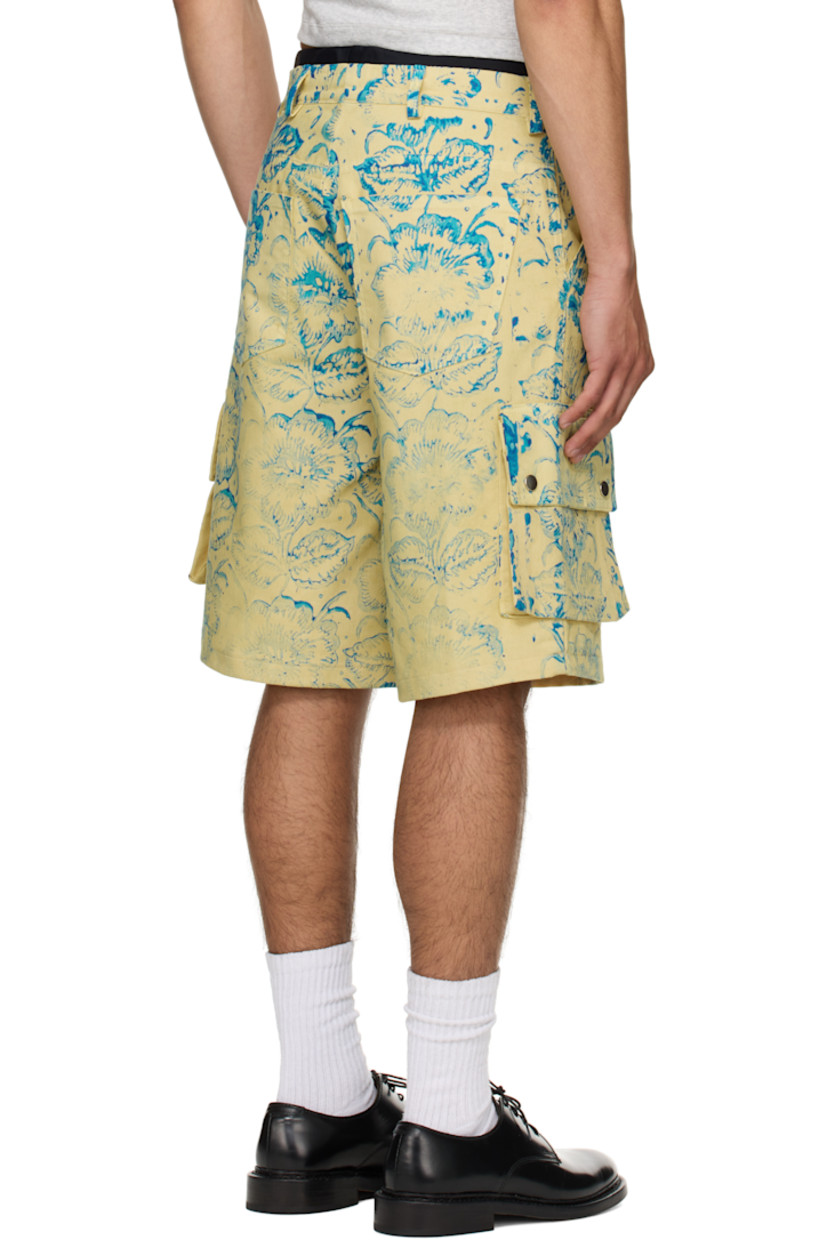 Cotton twill cargo shorts. Floral pattern printed throughout.

· Belt loops
· Four-pocket styling
· Zip fly
· Cargo pocket at outseams

Part of the exclusive SSENSE HEAT capsule.

Supplier color: Yellow/Blue