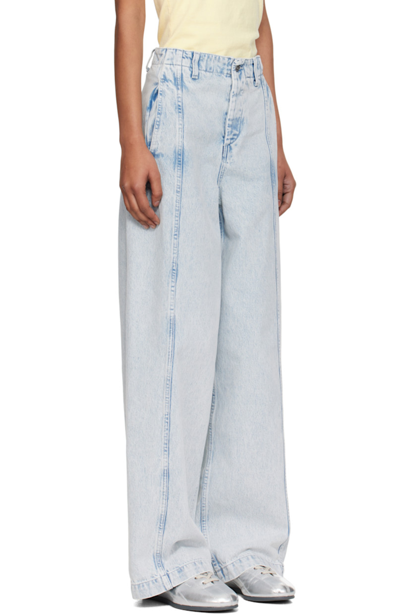 Non-stretch 12 oz organic cotton denim jeans.

· Fading throughout
· Wide-leg
· High-rise
· Belt loops
· Four-pocket styling
· Button fly
· Central seam at front and back legs

Supplier color: Indigo