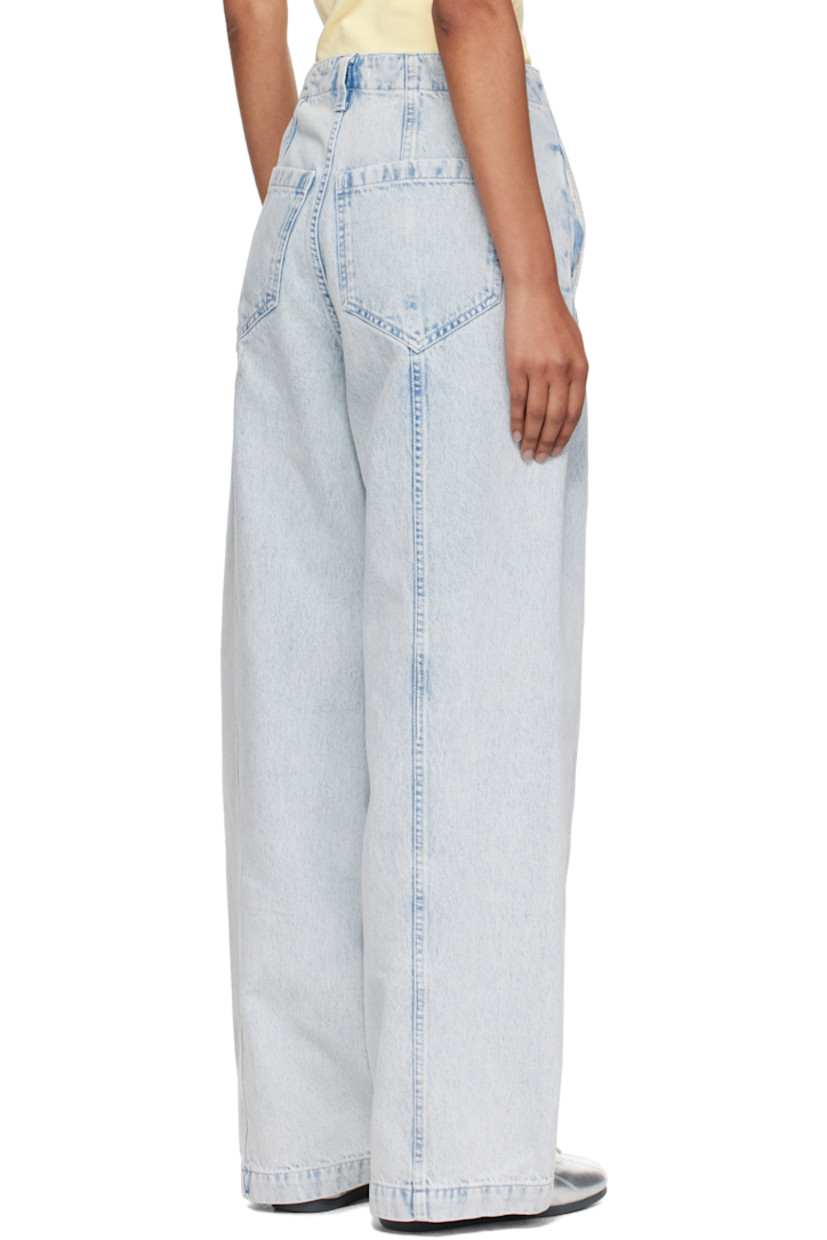Non-stretch 12 oz organic cotton denim jeans.

· Fading throughout
· Wide-leg
· High-rise
· Belt loops
· Four-pocket styling
· Button fly
· Central seam at front and back legs

Supplier color: Indigo