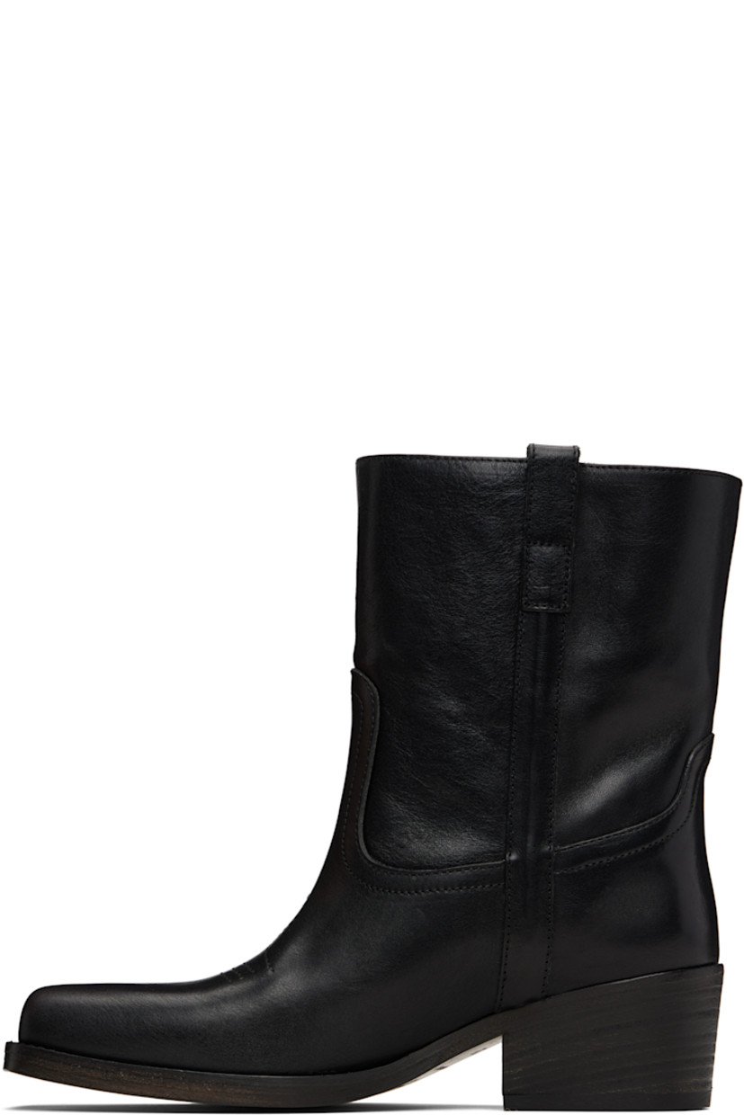 Ankle-high crinkled leather boots. 

· Paneled construction 
· Square toe
· Embroidered detailing at vamp
· Pull-loops at collar
· Logo hardware at outer side
· Buffed leather lining
· Stacked leather heel with rubber injection
· Leather sole
· Heel: H2.25"

Supplier color: Black