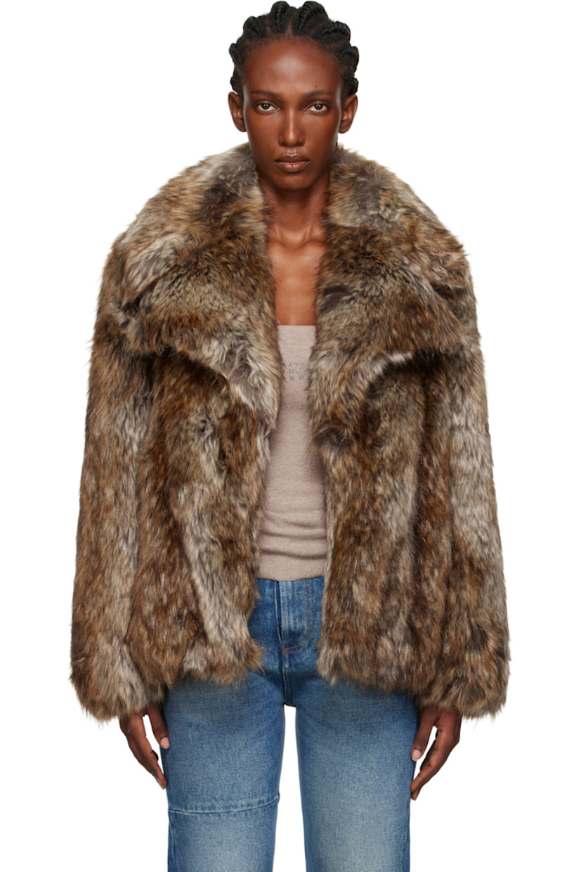 Faux-fur jacket.

· Notched lapel
· Hook-eye closure
· Seam pockets at waist
· Welt pocket at interior
· Full satin lining

Supplier color: Natural