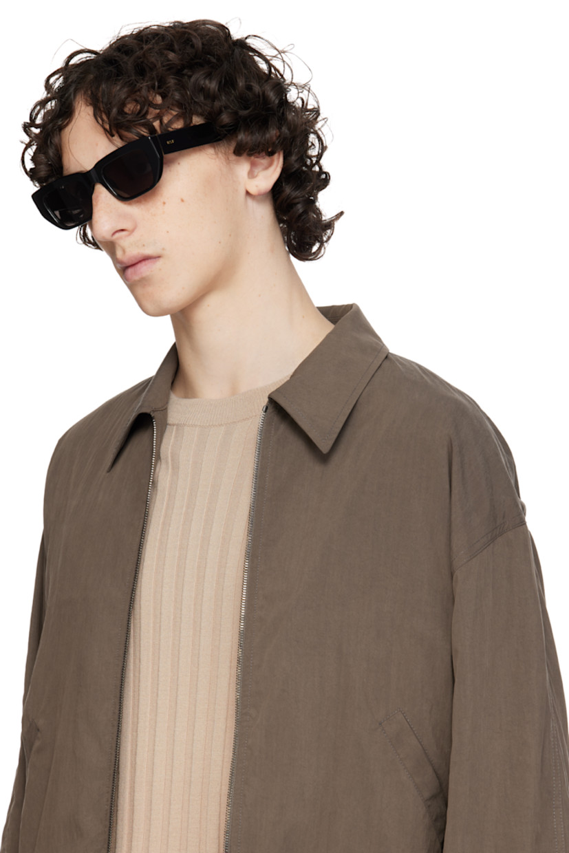Square acetate-frame sunglasses in black.

· Handcrafted 
· Gray Carl Zeiss lenses
· Integrated nose pads
· Inset logo hardware at temples
· Gold-tone hardware
· Includes pouch
· Size: 52.21 145

Supplier color: Black