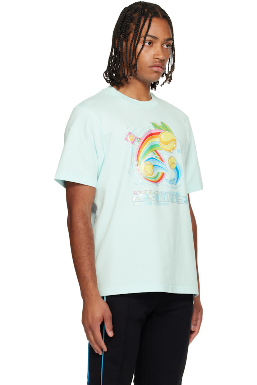 Organic cotton jersey T-shirt. 

· Rib-knit crewneck
· Logo, text, and graphics printed at front 
· Dropped shoulders

Supplier color: Blue