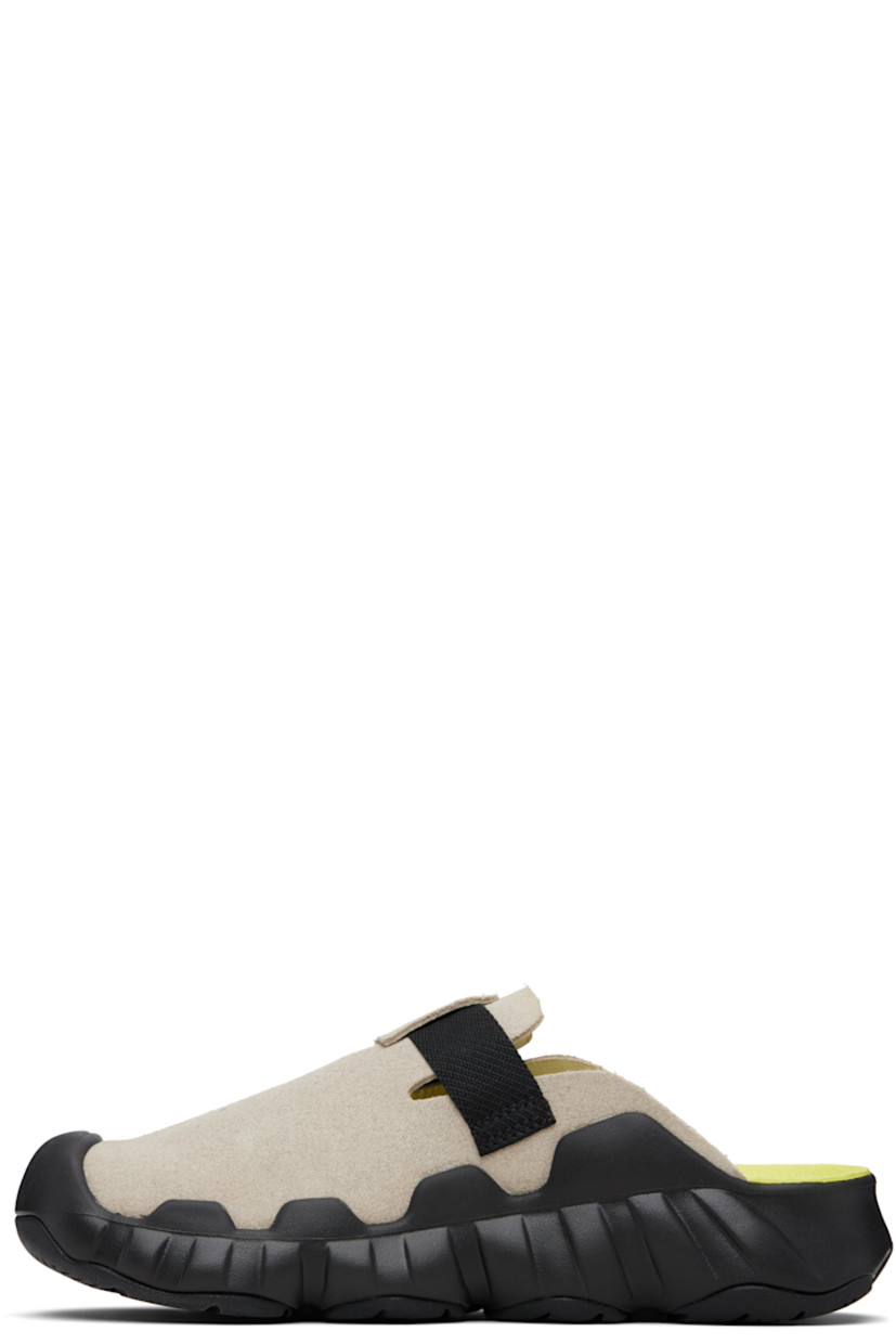 LWG-certified suede slip-on loafers.

· Rubber cap toe
· Cinch strap at vamp
· Logo embossed at outer side
· Buffed leather lining
· Lightweight foam rubber midsole
· Treaded Aquagrip rubber sole

Part of the Metalwood Studio x KEEN collaboration.

Supplier color: Plaza taupe/Black