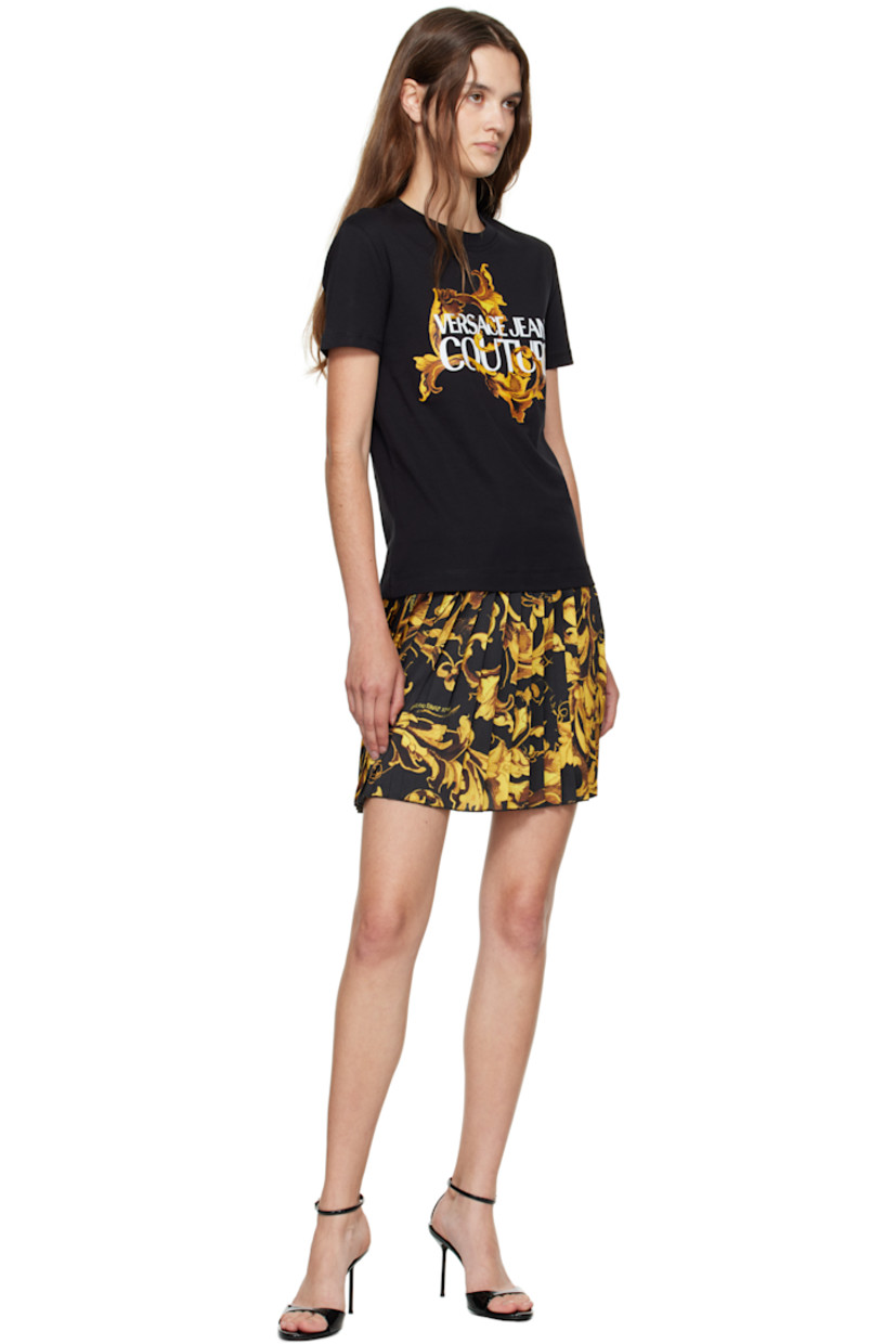 Twill miniskirt.

· Barocco pattern and knife pleats throughout
· Logo-woven elasticized waistband

Supplier color: Black/Gold
