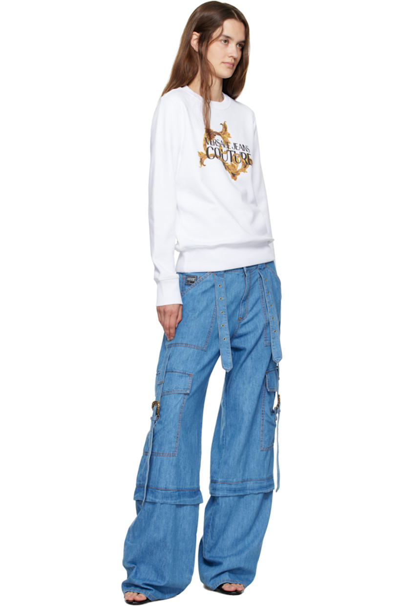 French terry sweatshirt. 

· Rib-knit crewneck, hem, and cuffs
· Logo graphic with crystal-cut accents at front

Supplier color: White/Gold