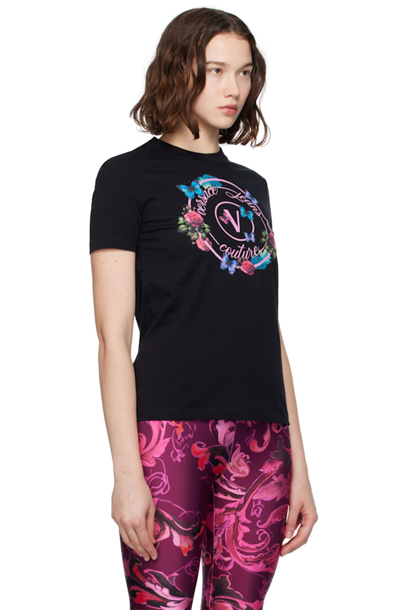Cotton jersey T-shirt.

· Rib-knit crewneck
· Logo graphic printed at front

Supplier color: Black