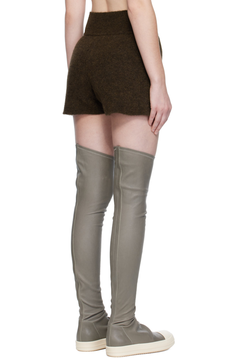 Knit stretch alpaca-blend shorts.

· Rib-knit waistband
· Vented cuffs

Supplier color: Brown