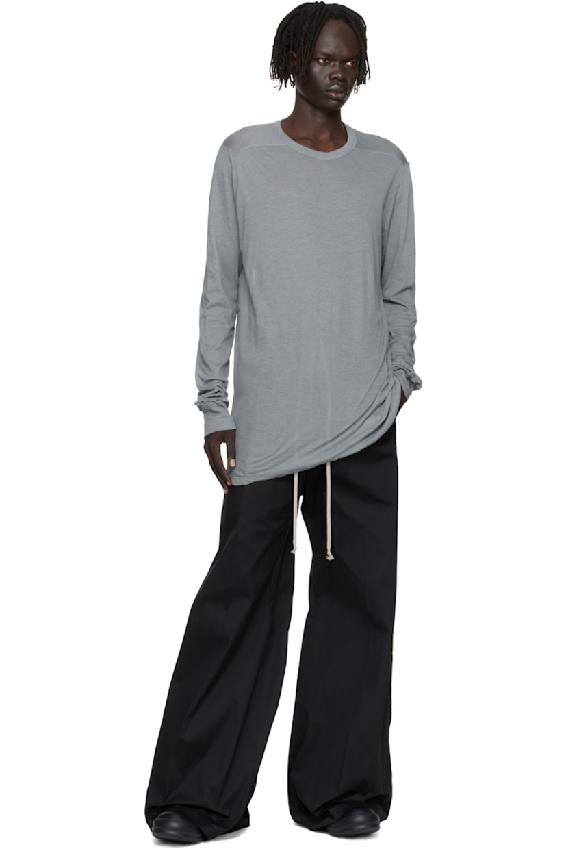 Semi-sheer organic cotton jersey T-shirt.

· GOTS-certified organic cotton
· Rib-knit crewneck and cuffs
· Twisted side seams
· Offset seam at shoulders

Supplier color: Washed indigo