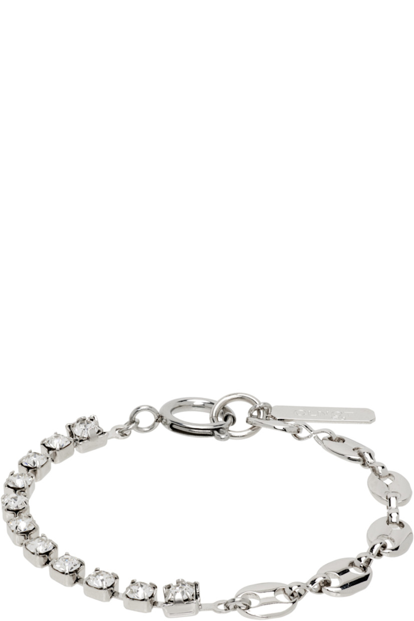 Handcrafted anchor chain and cup chain bracelet in palladium-plated brass.

· Prong-set crystals at length
· Logo plaque at spring-ring fastening
· L7"

Supplier color: Palladium