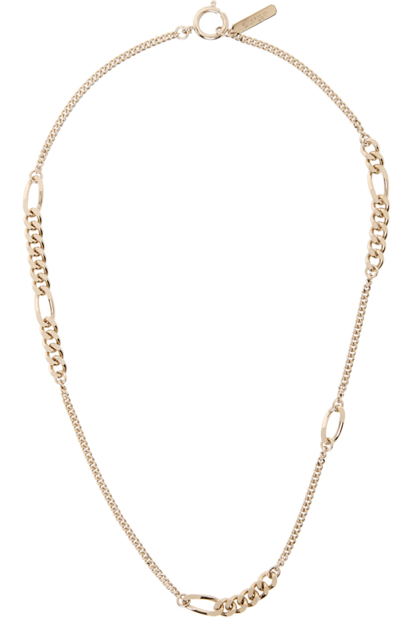 Handcrafted curb chain necklace in 24k gold-plated brass.

· Logo plaque at spring-ring fastening 
· L19"

Supplier color: Gold