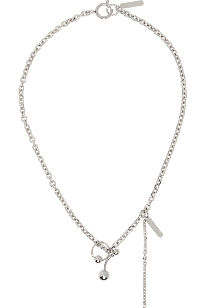 Handcrafted cable chain necklace in palladium-plated brass.

· O-rings, charms, and logo plaque at drop
· Logo plaque at spring-ring fastening 
· L17"

Supplier color: Palladium