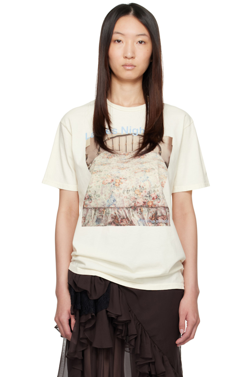 Organic cotton jersey T-shirt.

· Rib-knit crewneck
· Logo, text, and graphic printed at front

Supplier color: Ladies night